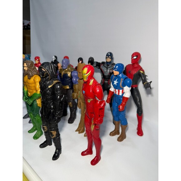 MARVEL AVENGERS ENDGAME TITAN HERO SERIES ACTION FIGURES 13 Figures + 2 Figures - Picture 11 of 12
